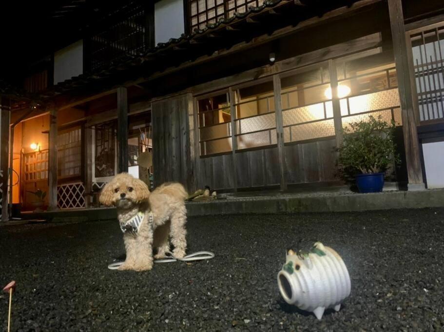 佐渡島に残る築130年の伝統的な古民家｜東夢 Villa Sado Exterior photo