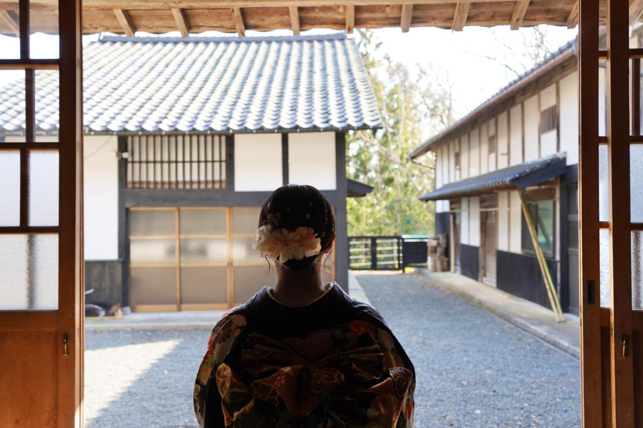 佐渡島に残る築130年の伝統的な古民家｜東夢 Villa Sado Exterior photo